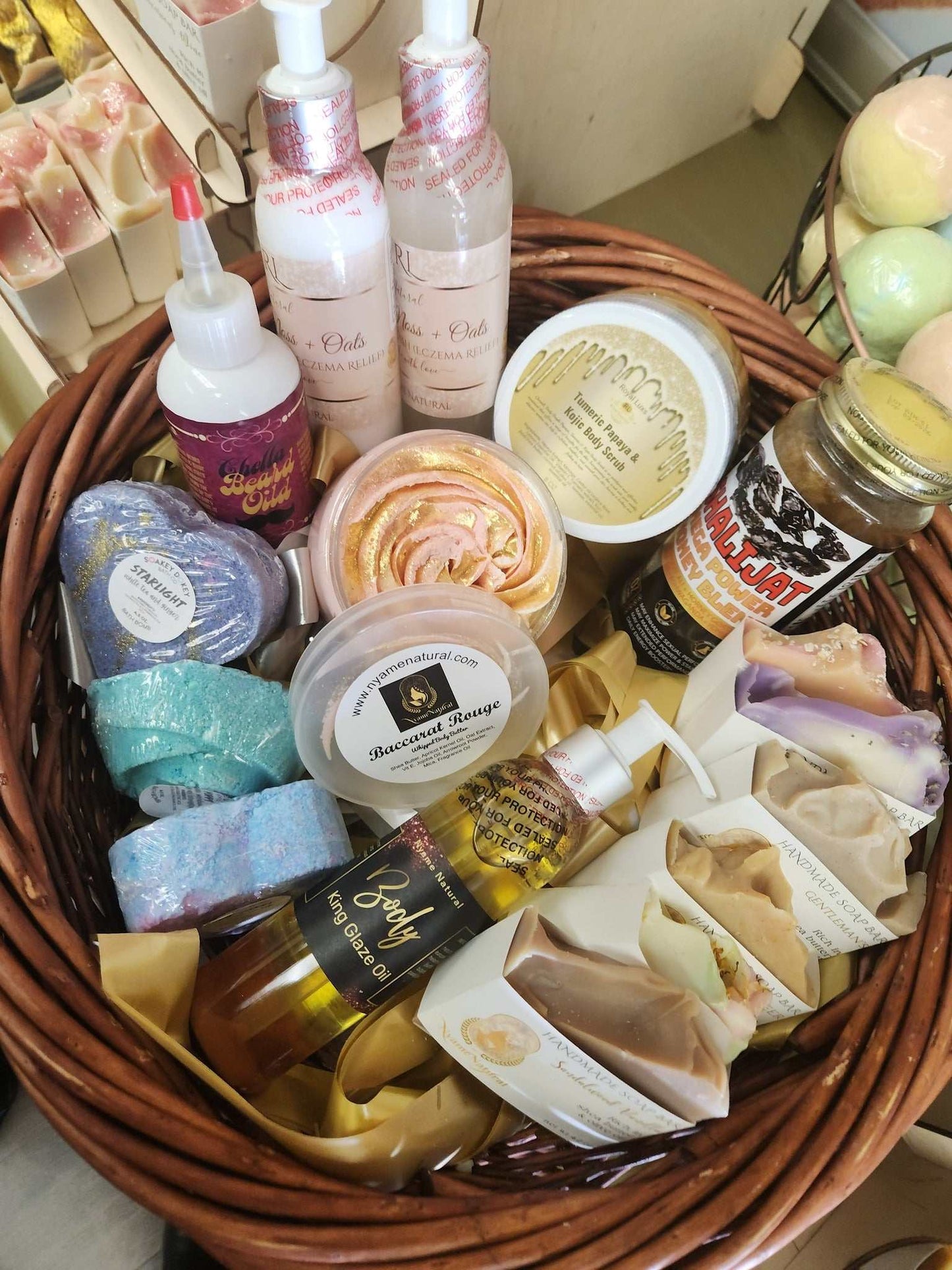 Relaxation and detox gift basket filled with spa products, bath bombs, and luxurious lotions for ultimate rejuvenation.